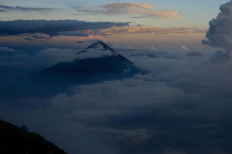 1 Day Acatenango Volcano Hike from Antigua - What the $170 price includes