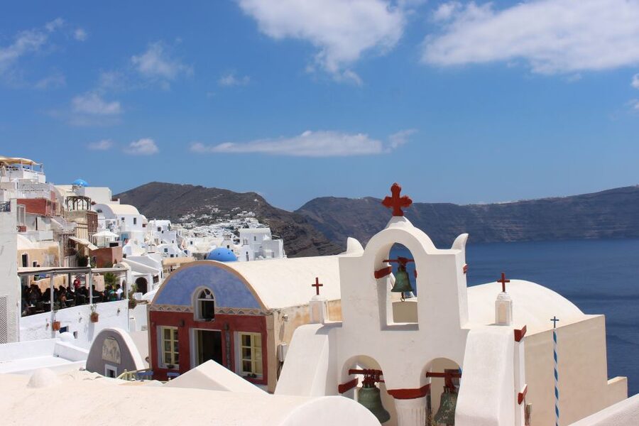 1-Day Boat Trip: Santorini Volcano, Thirassia & Oia Sunset - What the $67 price really buys you