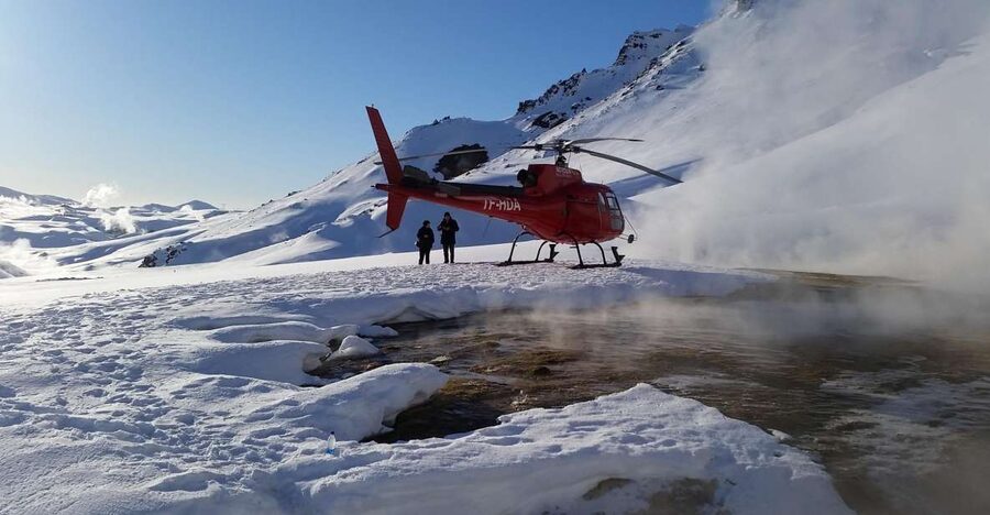 1-Hour Helicopter Tour in Iceland: The Geothermal Tour - Lava fields, craters, and volcanic country
