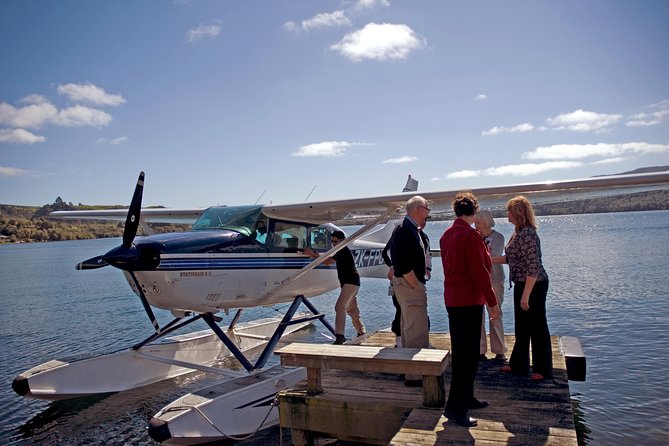 15-Minute Crater Lakes Flight by Floatplane from Rotorua - Whakarewarewa Forest and Sulphur Bay on the return