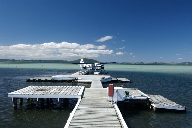 15-Minute Crater Lakes Flight by Floatplane from Rotorua - What the pilot commentary adds