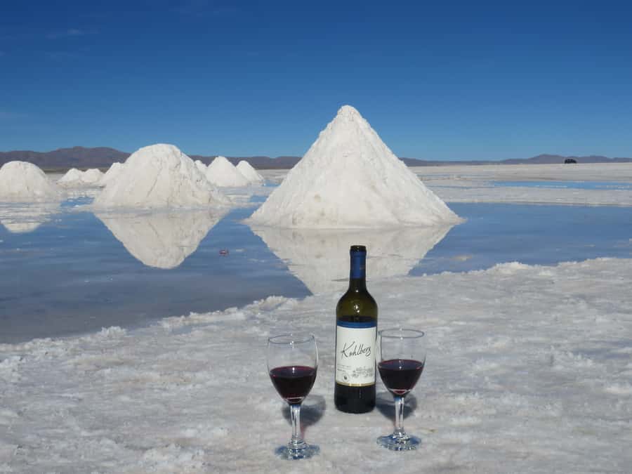2-Day Private Tour Uyuni Salt Flats including Tunupa Volcano - Food, guiding, and the private-car advantage
