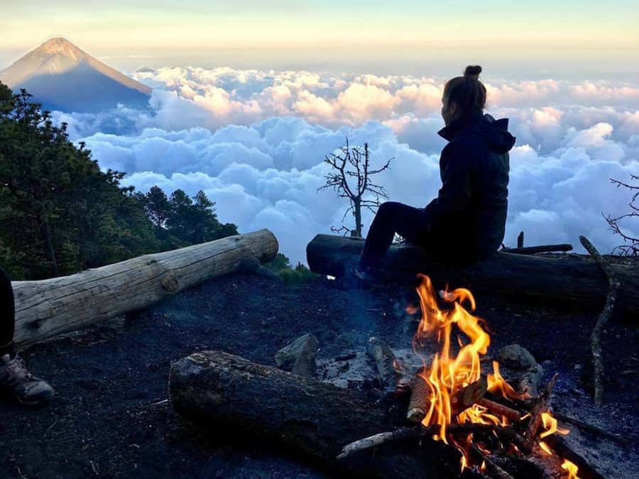 2-day tour from Antigua 1 night in Acatenango Volcano - Spanish guidance and communication