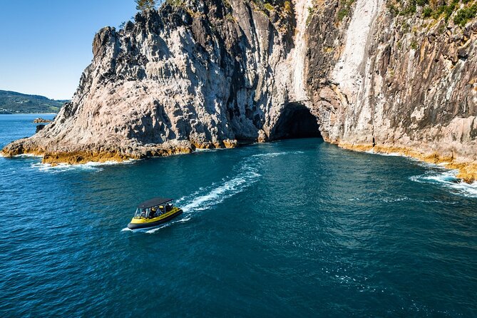 2 Hour Cathedral Cove and Volcanic Coast Cruise with Shade Canopy - Leaving Whitianga for Lonely Bay