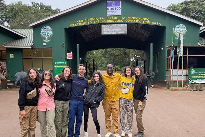 3 Days Tanzania Safari: Tarangire, Manyara and Ngorongoro Crater - Day two around Lake Manyara
