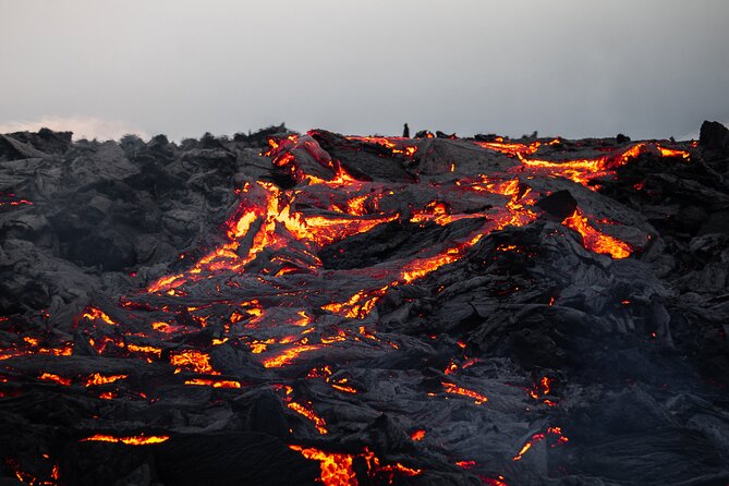 4-Day Iceland: Golden Circle, South Coast, Volcano Hike & Northern Lights - Hotels, meals, luggage, and group comfort