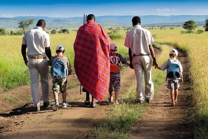 4-Day Safari to Tarangire ,Serengeti and Ngorongoro crater from Arusha - What the $1,515 price covers