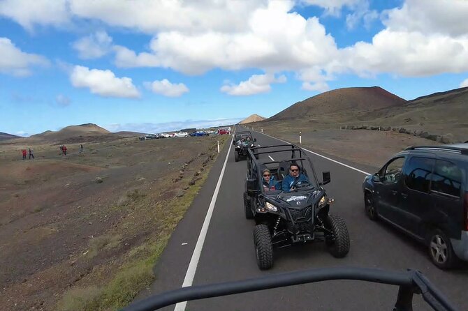4-seater Mixed 3h Guided Buggy Volcano Tour in Lanzarote - What the driving feels like in practice