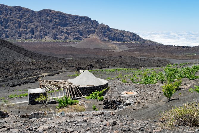7. Ascension of VOLCAN Grand Pico to FOGO - The volcanic ash descent is the lighter half