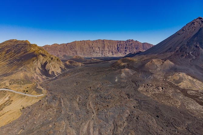 7. Ascension of VOLCAN Grand Pico to FOGO - The crater rewards a steady pace
