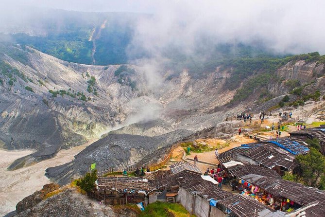 Active Volcano, Rice Field, Hot Spring, Fruit market, Tea Plantation with Lunch - Leaving Jakarta for West Java’s cooler hills