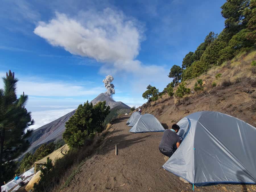 Antigua, Guatemala: Volcano Acatenango Overnight Hiking - What to Pack and What to Rent