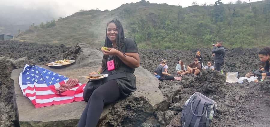 Antigua: Make & Eat Pizza at Pacaya Volcano Private Tour - Why Pacaya makes an unusual day trip from Antigua