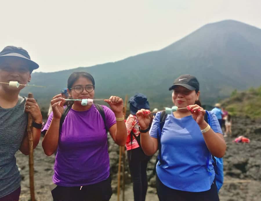 Antigua: Marshmallows Roasting at Pacaya Volcano 6-hour Tour - Key points before you book