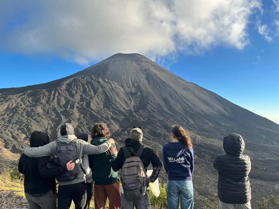 Antigua: Marshmallows Roasting at Pacaya Volcano 6-hour Tour - What to pack for Pacaya