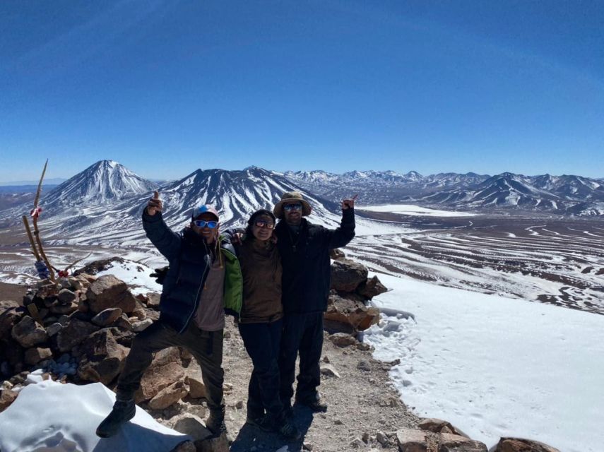 ASCENT TO VOLCANO CERRO TOCO OF 5604masl - Who should book this climb?
