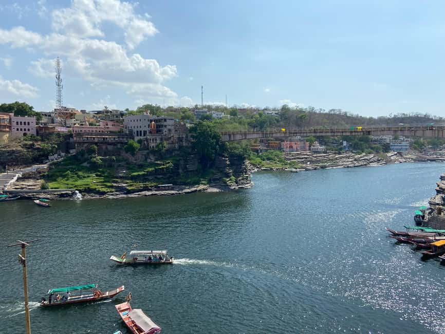 Aurangabad: 3-day Lonar Crater, Ajanta, & Ellora Caves Tour - The car, driver, and private format