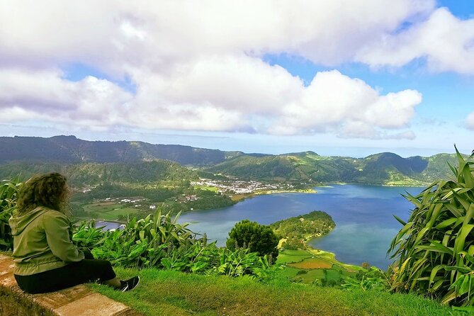 Azores: Shore Excursion Sete Cidades - Blue & Green Twin Crater Lakes - The van can make or break the experience