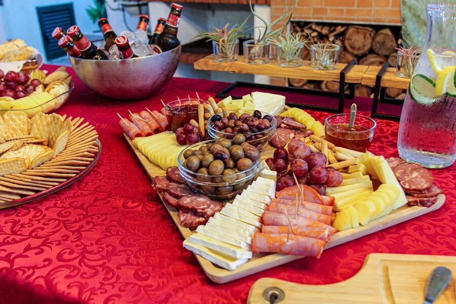Azores: Volcanic Wine and Tapas Tasting Party - What the Evening Is Not