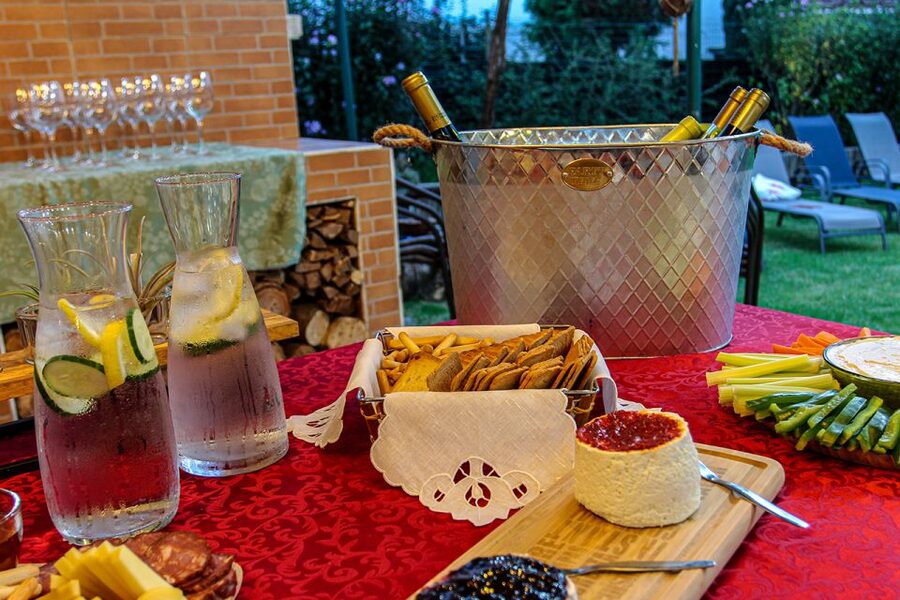 Azores: Volcanic Wine and Tapas Tasting Party - Four Hours of Wine, Food, and Conversation
