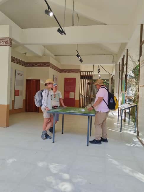 Bacalar: Calakmul ruins tour jungle and the bat volcano.. - Key points before you reserve