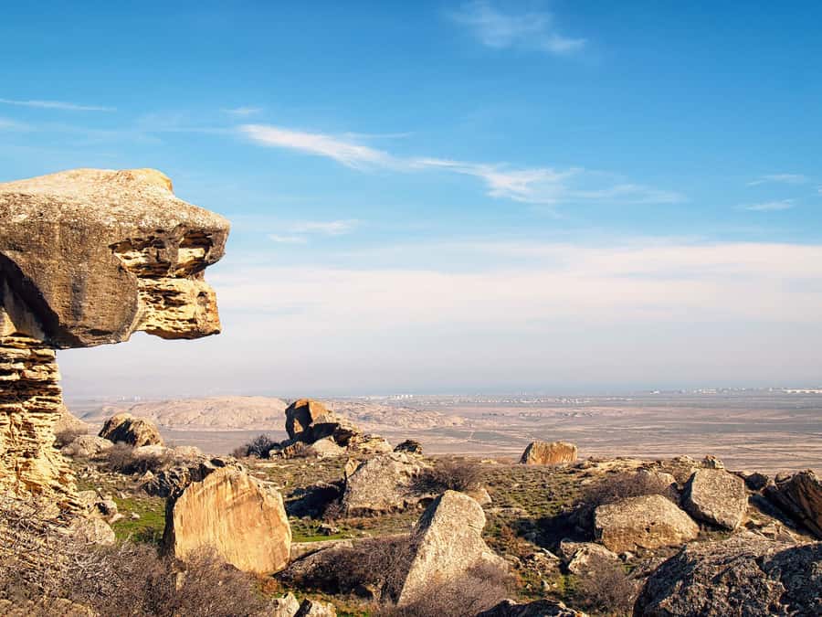 Baku: Gobustan/Absheron guided tour with lunch and tickets - Transport, group comfort, and the real pace