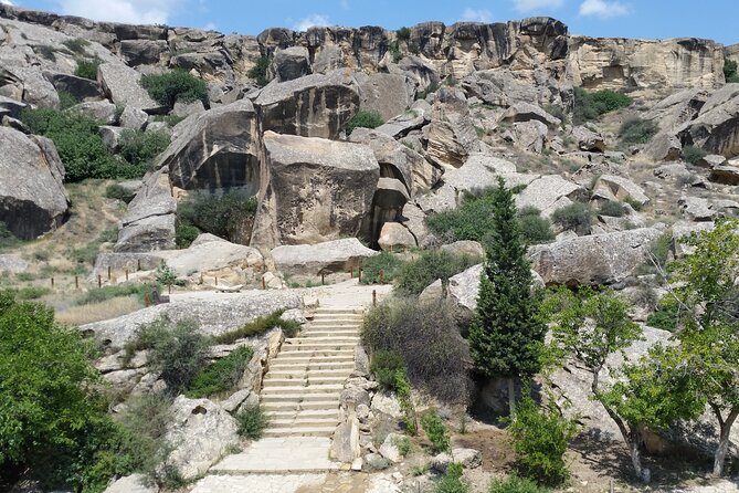 Baku: Gobustan, Mud Volcano, Fire Temple & Burning Mountain - Why this day trip covers so much of Azerbaijan