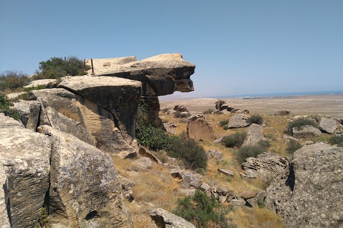 Baku: Gobustan, Mud Volcano, Fire Temple & Burning Mountain - Bibi-Heybat Mosque: a brief look at Islamic Baku