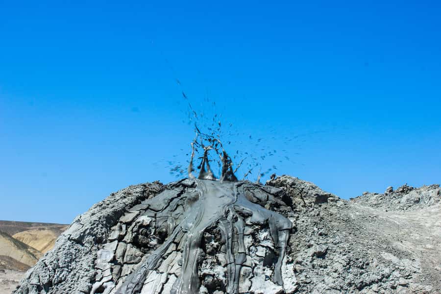 Baku: Gobustan, Mud Volcanoes, Ateshgah, and Yanardag Tour - Why this Baku day trip makes sense