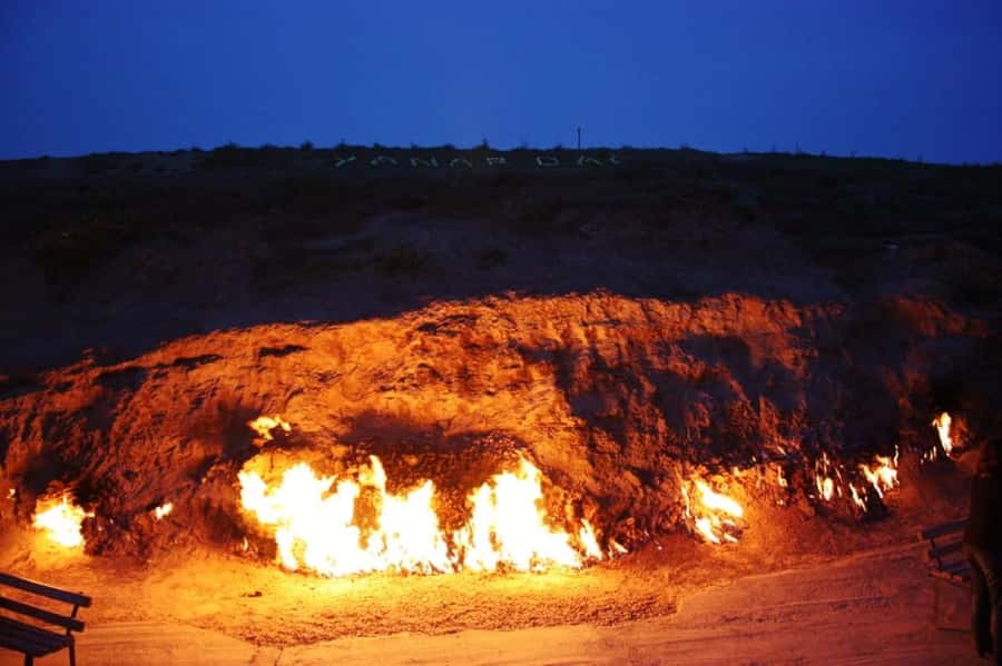 Baku:Gobustan Mud Volcanoes Temple & Entry tickets included - Gobustan Rock Art and the first human settlements
