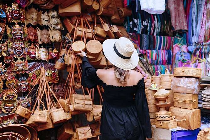 Bali Full-Day Car Charter: Ubud and Kintamani Volcano Tour - The Art Market is your chance to browse local goods