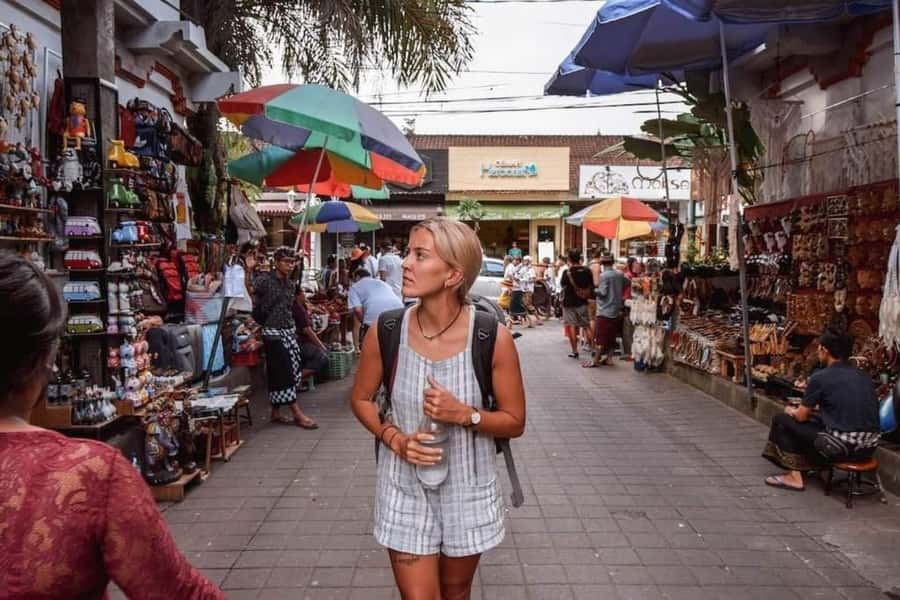 Bali : Highlight of Ubud Culture, Temple and Batur Volcano - Batuan Temple and its 10th-century stonework