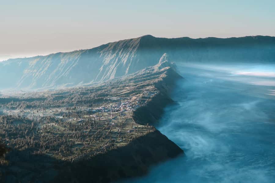Bali: Mount Bromo and Kawah Ijen 3-Day Volcanic Trip - The guides, drivers, and group atmosphere