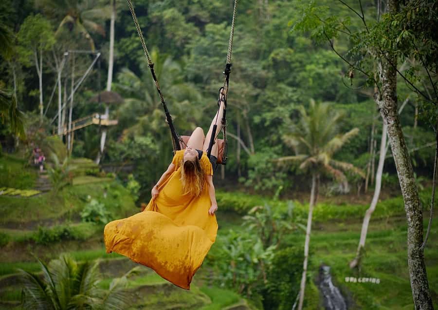 Bali: Rice Terrace & Volcano Tour with Penglipuran Village - Pickup points, driving time, and the shape of the day