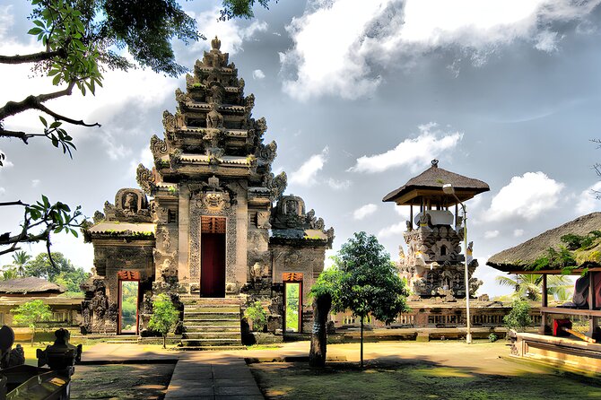 Bali Tour: Village, Volcano, Holy Spring Temple, Waterfall Tour - Why this route works for a first full day