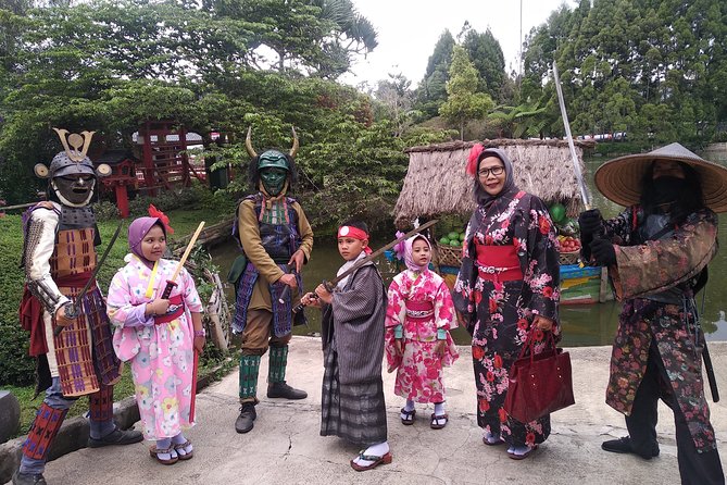 Bandung Private Tour Mountain Volcano and Hotspring ( Overland ) - Driver Guide Quality Matters