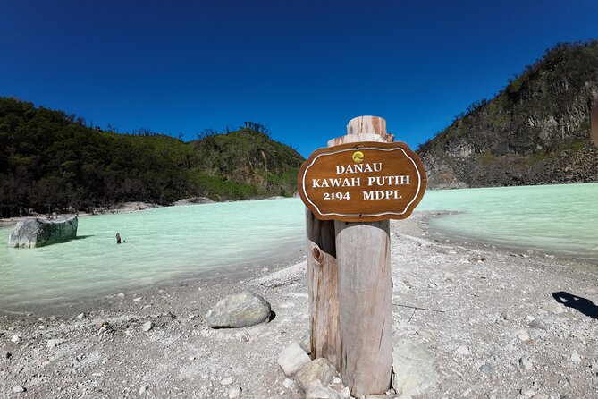 Bandung Volcano Sightseeing and Hot Spring Private Tour - Key points to know before booking
