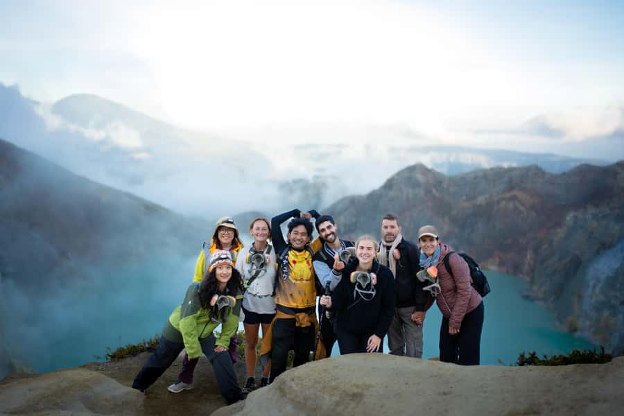 Banyuwangi/Bali: Ijen crater Bluefire & Sunrise Experience - Blue fire around 3:00 AM