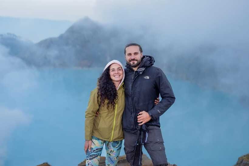 Banyuwangi/Bali: Ijen crater Bluefire & Sunrise Experience - What the $19 package really includes