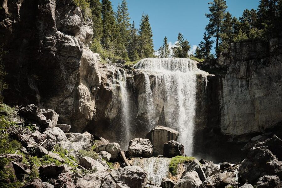 Bend: Half-Day Volcano Tour - Who should book this outing?
