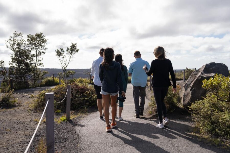 Big Island: Coffee, Black Sand, Volcano and Waterfall Tour - Rainbow Falls and a final bakery stop