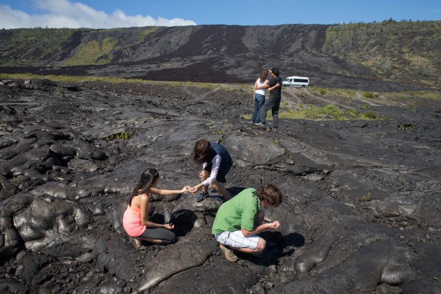 Big Island, Hawaii: Volcano and Stargazing Tour with Dinner - Night skies, lava glow, and the Mauna Kea region