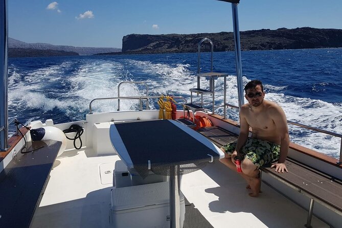 Caldera Private Cruise & Volcano Hike - Agios Nikolaos Islet and the extra swim stops