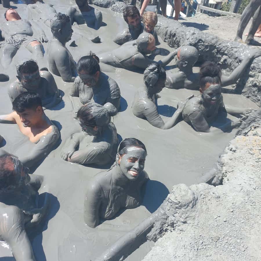 Cartagena: Mud Volcano Tour with Lunch, Pool, and Beach - What the morning pickup is really like