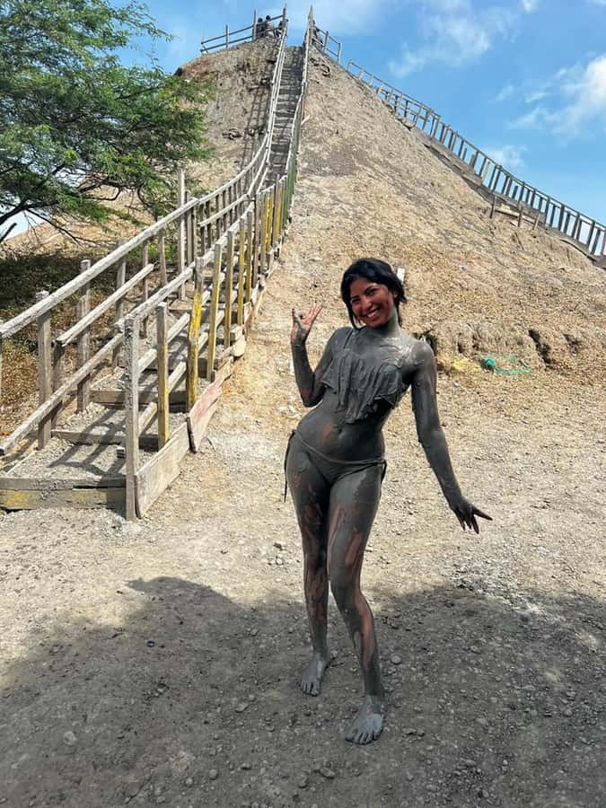 Cartagena: Totumo Mud Volcano with Bilingual Guide - Arriving at Totumo Volcano