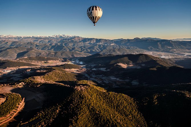 Catalonia Hot Air Balloon Ride and Breakfast over the Volcanoes of la Garrotxa - Why La Garrotxa works so well from a balloon