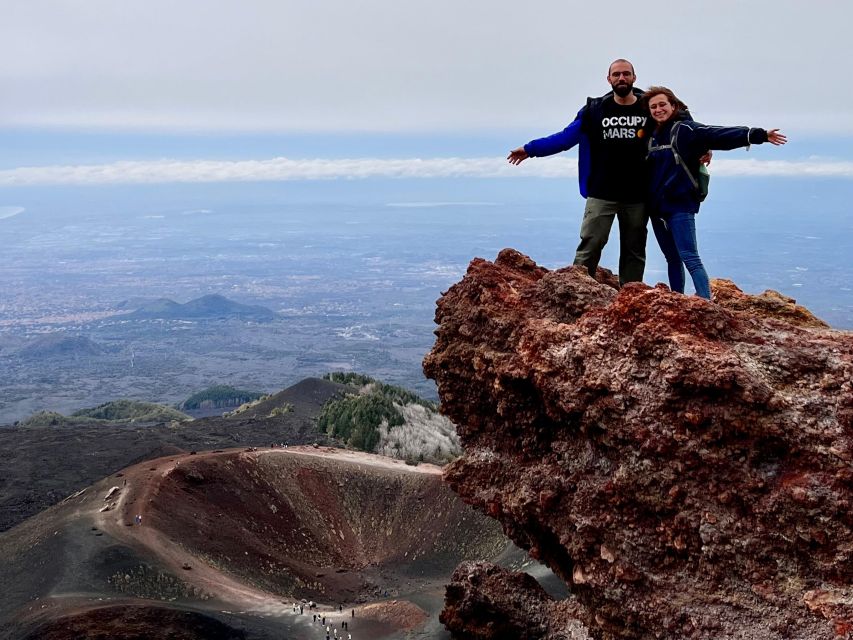 Catania: Etna Morning Excursion with Tasting and Pickup - Weather, clothing, and seasonal changes