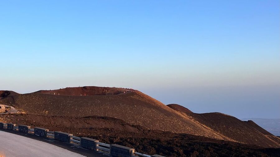 Catania: Etna Sunset Tour with Pickup and Drop-off - Clothing, fitness, and who should skip it