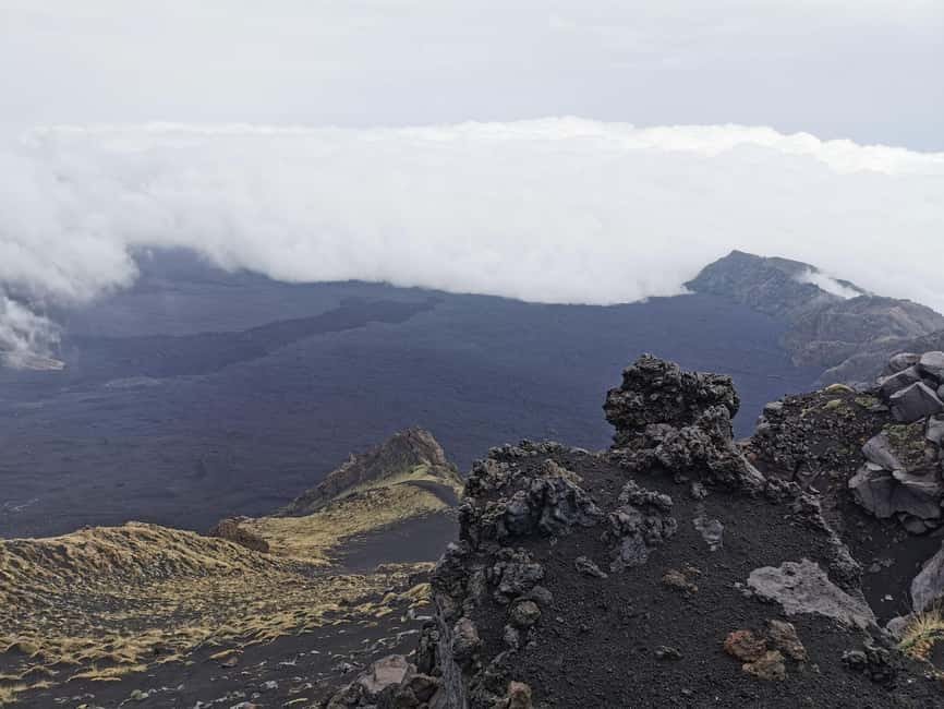 Catania: Morning tour of Etna with a visit to the Valle del Bove - A 45-minute pause for Sicilian food and souvenirs