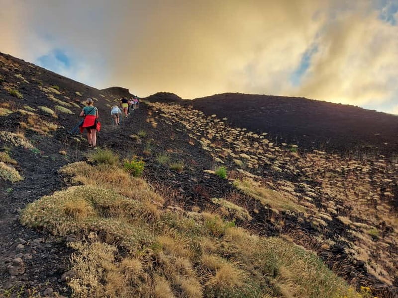 Catania: Mount Etna 3000m Tour with Hotel Pickup - Cable car and coach transport toward 3,000 meters